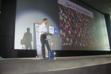 Forumcontactologia 2012 jose carlos leon 1